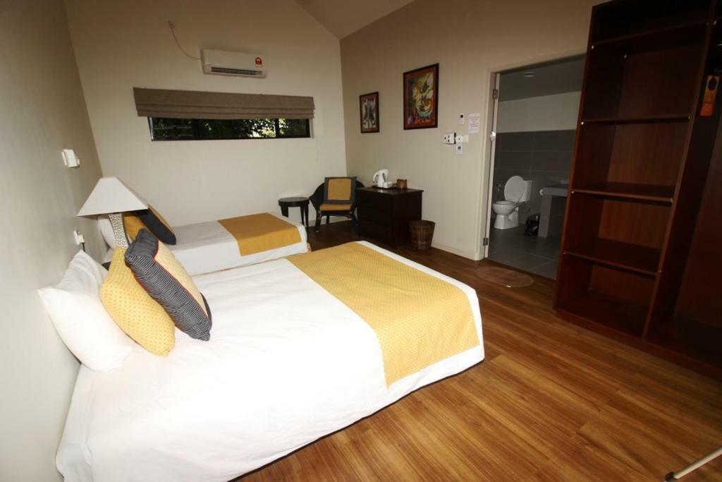 National Park Hotel